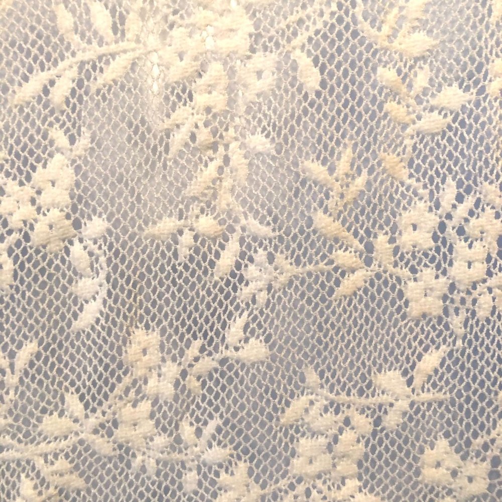 Lace Tank - Picture 3 of 4